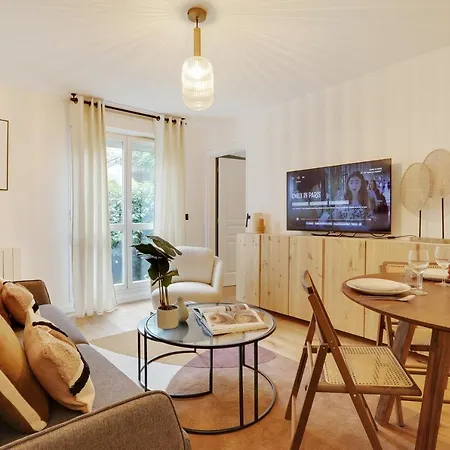 Amazing 4p/1br With Small Garden Appartamento